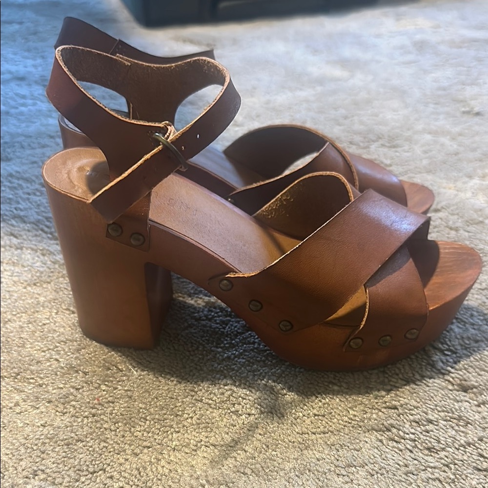 Brown Leather Women's Sandals